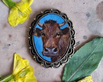 Brown Cow Tiny Portrait Original Miniature Vintage Style Framed Oil Painting for Dollhouse Gift for Farmer Handmade Brooch Magnet Pendant