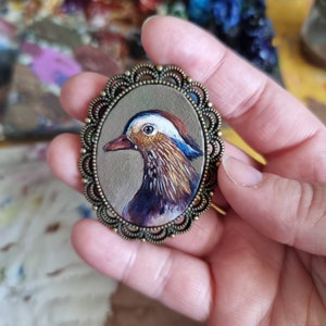Miniatura pájaro pintura al óleo pato mandarín pequeño retrato original marco de estilo vintage para casa de muñecas mamá regalo hecho a mano broche imán colgante