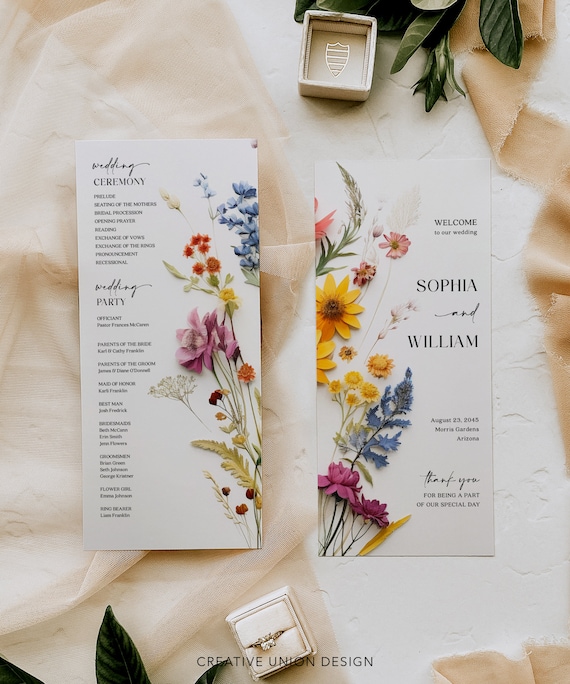 Wedding program flowers | Beachweddingtips.com