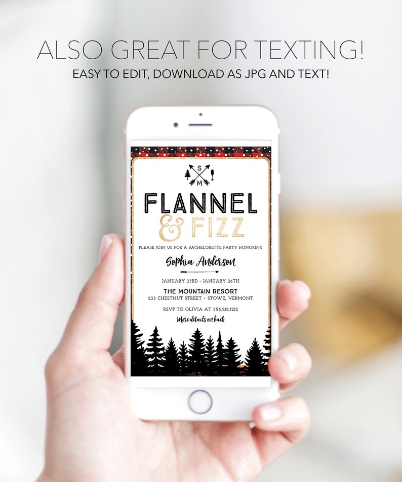 K&ouml;nnte beinhalten: Ein Smartphone zeigt eine Einladung zu einem Junggesellinnenabschied. Die Einladung enth&auml;lt den Text "FLANNEL & FIZZ" in Schwarz und Gold, mit Veranstaltungsdetails. Das Design umfasst einen rot-schwarzen Karomuster-Rand und eine Silhouette von Kiefern.