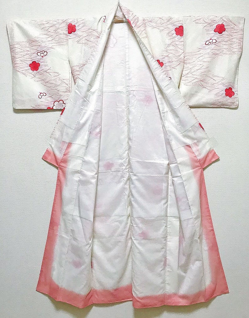 TA10 Polyester Washable White Komon Kimono with Plum Patterns
