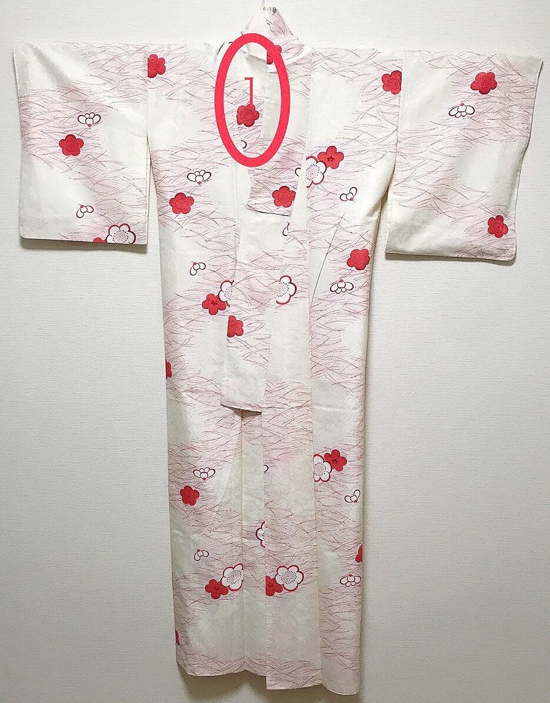 TA10 Polyester Washable White Komon Kimono with Plum Patterns