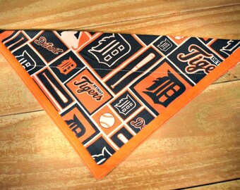 Detroit Tigers MLB Baseball Slip Through Collar No Tie Pet Bandana