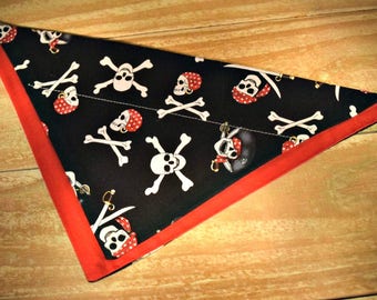 Pirate Crossed Bones Skulls Slip Through Collar No Tie Pet Bandana