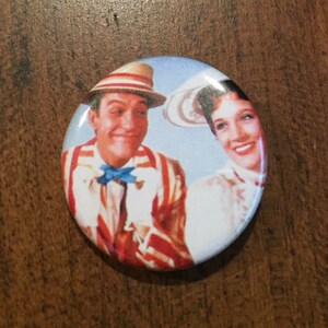 Disney - Mary Poppins 1.25 inch Button Pin