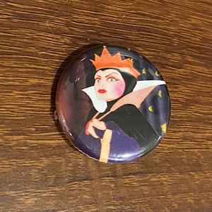 Disney - Snow White Evil Queen Villian 1.25 inch Button Pin