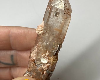 Diamantina Quart with Muscovite and Hematite