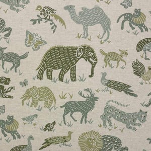 Tessuto di lino per tappezzeria, RICHLOOM MAYA OASIS, blu naturale, con elefanti, cammelli, tigri e animali, per cuscini, artigianato, tendaggi, borse, tagliato su misura, larghezza 54"