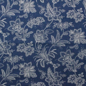 Waverly SIGUE EL RASTRO Tela vaquera azul floral con hojas, tela vaquera azul, para tapicería, ropa, almohada, bolso de mano, artesanía, cojín, cortada a medida, 54" de ancho