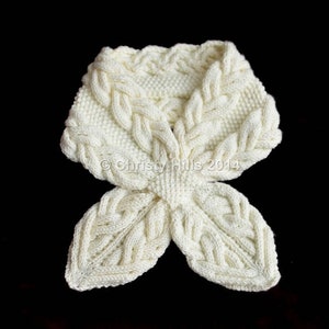 Milky White Cables Scarf (Keyhole/Ascot/Pull-Through/Vintage/Stay On) Scarf Knitting Pattern