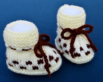 Knitting Pattern Only - Two Colors Checks Baby Booties