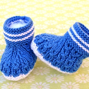 Mock Cables Boot Style Baby Booties Knitting Pattern (PDF download)