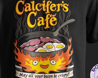 Calcifer's Cafe - Howl's bewegliches Schloss T-Shirt