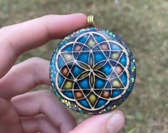 Seed of life/ Merkaba, Orgonite Pendant: Shungite, Optical Calcite, Tensor Ring EMF Protection