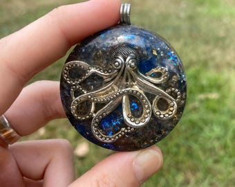 Octopus. Orgone Pendant Necklace. Made w Elite Shungite, blue kyanite. 24ct Gold Powerful. EMF Protection. 5G Protection. TENSOR RING