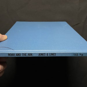 Noah and the Ark, by Harold Jones and Kathleen Lines, 1961 HB, 1ST Ed, Franklin Watts