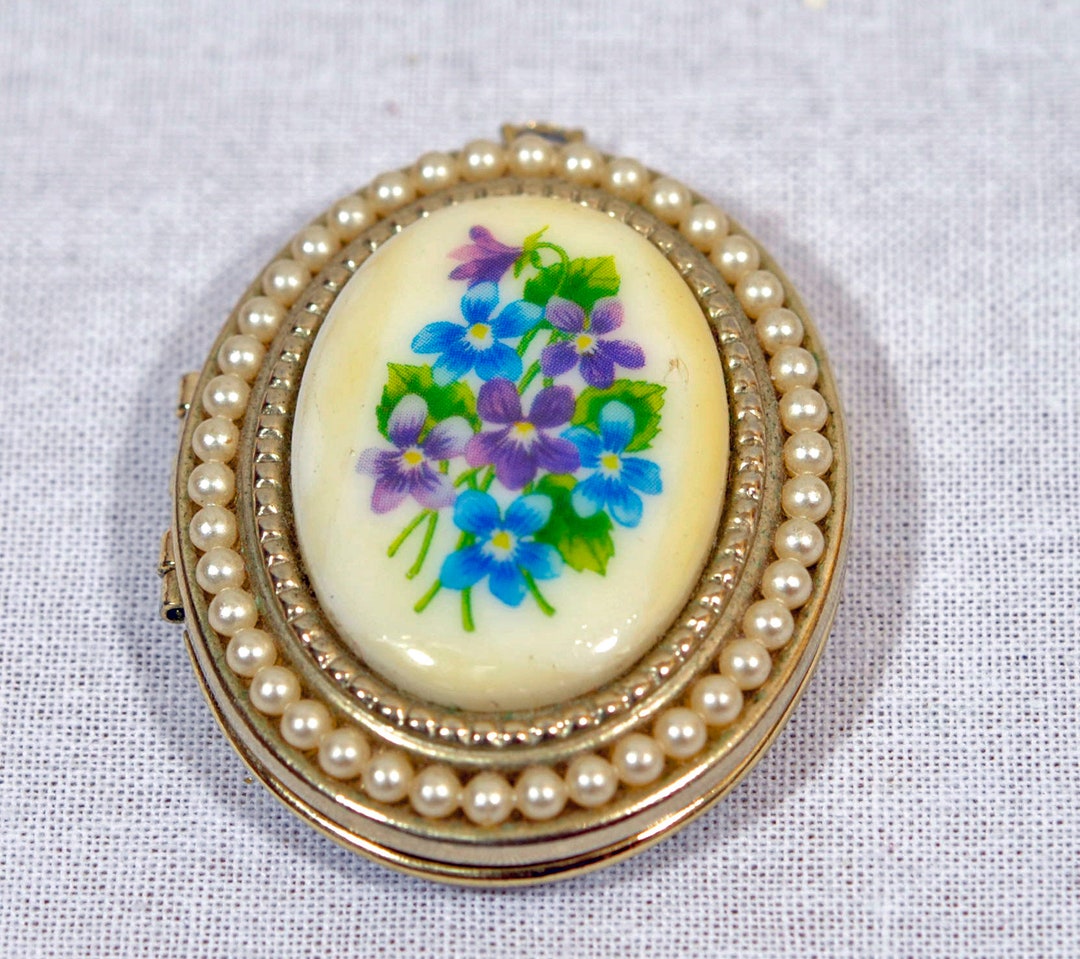 Vintage Avon Locket Etsy