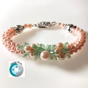 Kit-Kumi 7Strand Pearl Blossom Bracelet