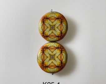 Two 25mm Decoupage Kaleidoscope Beads