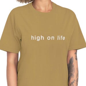 Koszulka unisex High on Life Faded w różnych kolorach