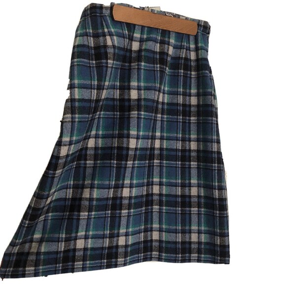 Vintage high waisted blue green tartan wool plaid… - image 2