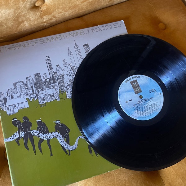 First pressing The Hissing of Summer Lawns (1975, Asylum) vinyl album Joni Mitchel NYC cover