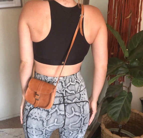 Vintage 100 Leather Saddle Bag Crossbody purse Santo… Gem