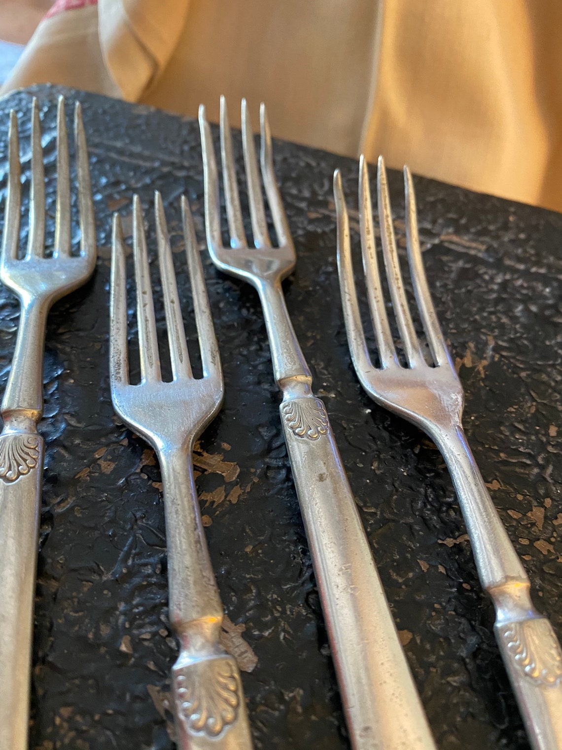 Set of 5 dinner forks H U & D 12 tines need some help Etsy