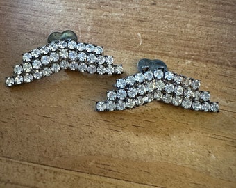 art deco inspired rhinestone shoe clips