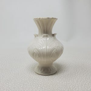 Vintage Lenox Giftware Bud Vase Elfin Collection Ivory Porcelain 24k Gold Trim