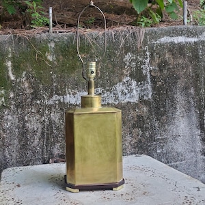 Vintage Brass Hollywood Regency Tea Caddy Table Lamp Octagonal  Knob Creek