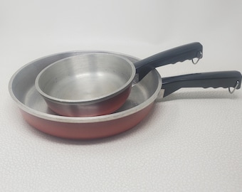 Vintage Club Aluminum Frying Pans Set Poppy Red Mid Century 6.5" 10"