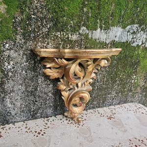 Vintage Regency Carved Gilt Rococo Wood Wall Sconce Shelf