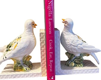 Vintage Majolica Ceramic White Doves Figurines Bookends Italy Signed