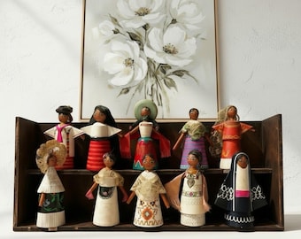 Vintage Wooden Dolls Hand Carved Mexican Regional Set Artisan Popular Art Rare