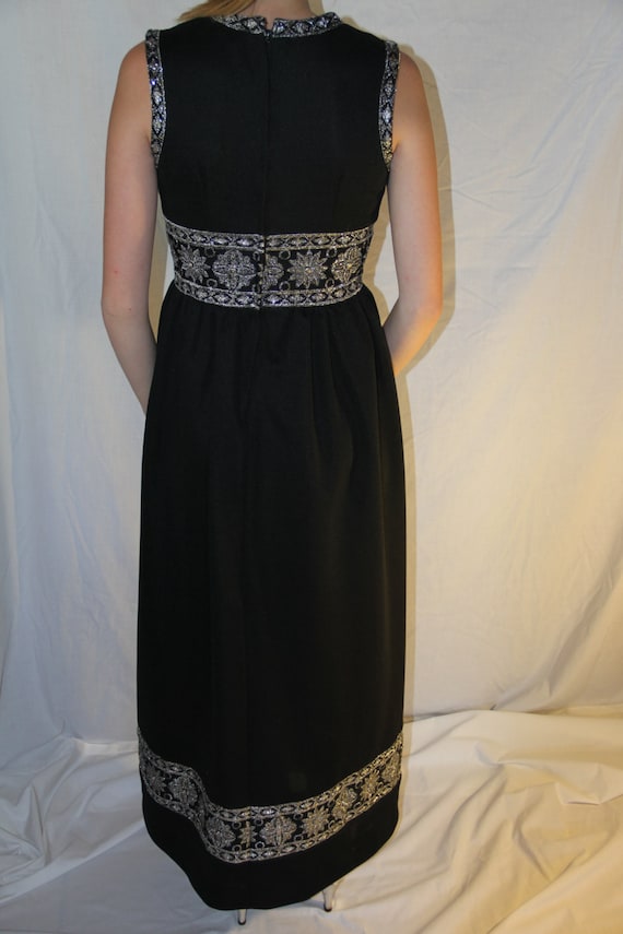 Vintage -Modest Vicky Vaughn Junior Black Sleevel… - image 2