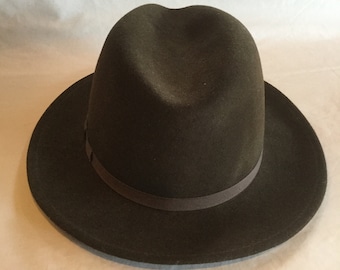 Beautiful Wilton Dark Brown Country Gentleman Wool Hat