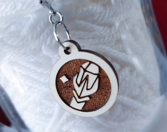 Mage Class Stitch Marker - World of Warcraft - Ideal as Progress Keepers for Crochet and Knitting or Zipper Pull