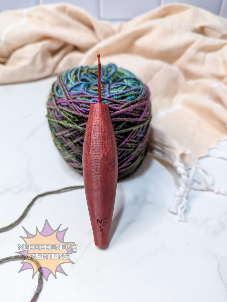 Impugnatura morbida ed elegante in silicone di alta qualità per uncinetti, ergonomica, anti-affaticamento della mano e comfort per la penna stilo. immagine 12