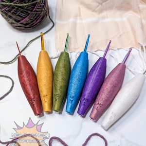 Squishy Grip Gemstone Collection Sleek 2.0 Interchangeable Silicone Crochet Hook Grip - Ergonomic Grip - Crochet Handle - Crochet Hook