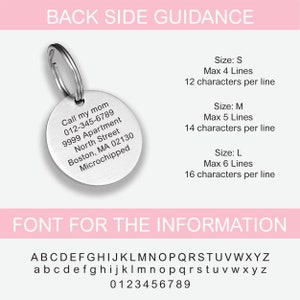 Puede incluir: Una placa de perro de plata redonda con un llavero. La placa tiene un texto grabado que dice "Call my mom 012-345-6789 9999 Apartment North Street Boston, MA 02130 Microchipped". La imagen tambi&eacute;n muestra una gu&iacute;a para diferentes tama&ntilde;os de placas de perro con el n&uacute;mero m&aacute;ximo de l&iacute;neas y caracteres por l&iacute;nea.
