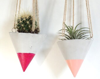 Rose Concrete Planter/ Hanging planters /Modern Planter / Succulente Planter /Air Plant Holder/Home decor / Hanging planter / Gift for her