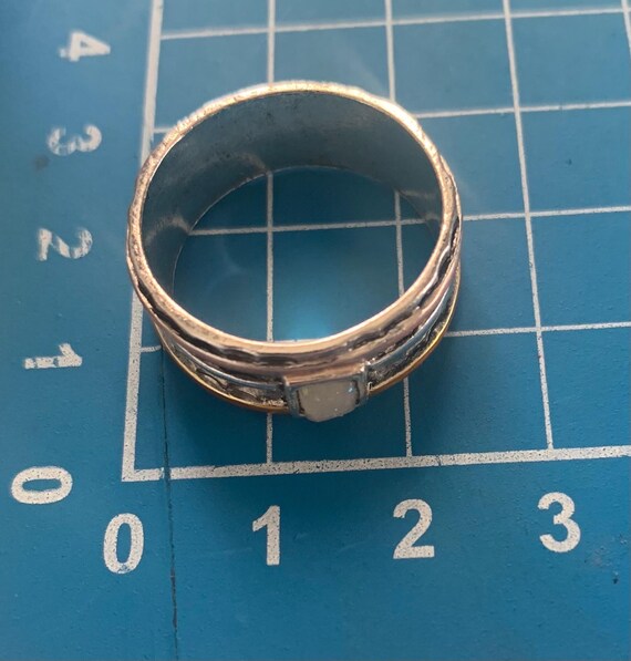 spinner ring tri colored with moonstone....size 1… - image 8