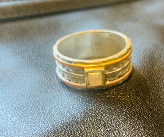 spinner ring tri colored with moonstone....size 1… - image 7