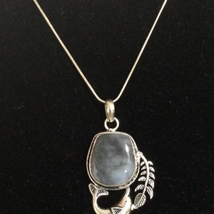 Sterling silver dolphin pendant comes with sterling chain