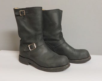 old style motorcycle boots