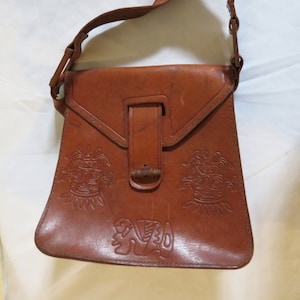 Cartera Mexicana Vintage Marrón Caramelo con diseño Azteca Tallado