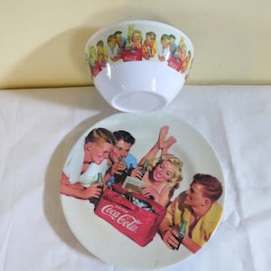 Vintage Coca Cola bowl and plate in melamine,   50s style