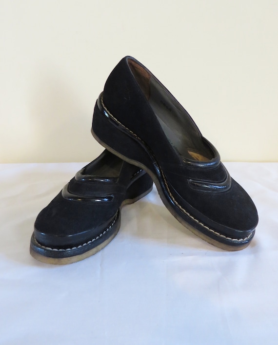 Original Vintage 1940s /50s shoes , Black suede w… - image 1