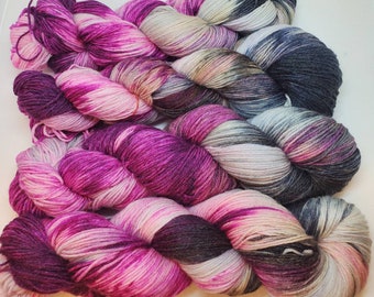 Femme Fatale: Baaam-boo Hand Dyed Sock Yarn